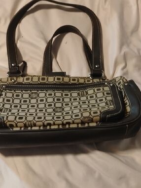 Liz Claiborne Geometric Pattern Satchel in Beige and Brown